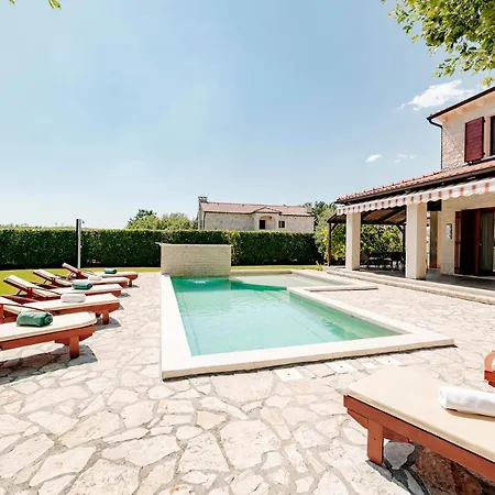 Alma Mit Privatem Saltwater Pool بيت للعطل