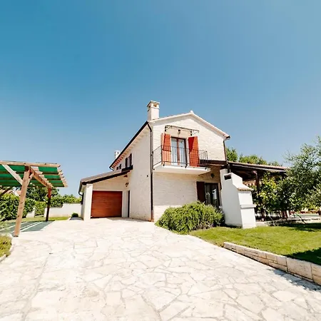 Alma Mit Privatem Saltwater Pool * Višnjan