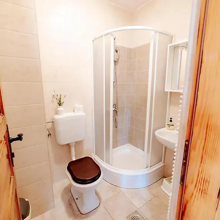 Alma Mit Privatem Saltwater Pool Višnjan