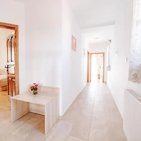Alma Mit Privatem Saltwater Pool * Višnjan