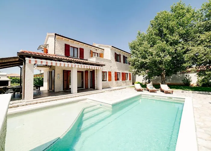 Alma Mit Privatem Saltwater Pool * Višnjan