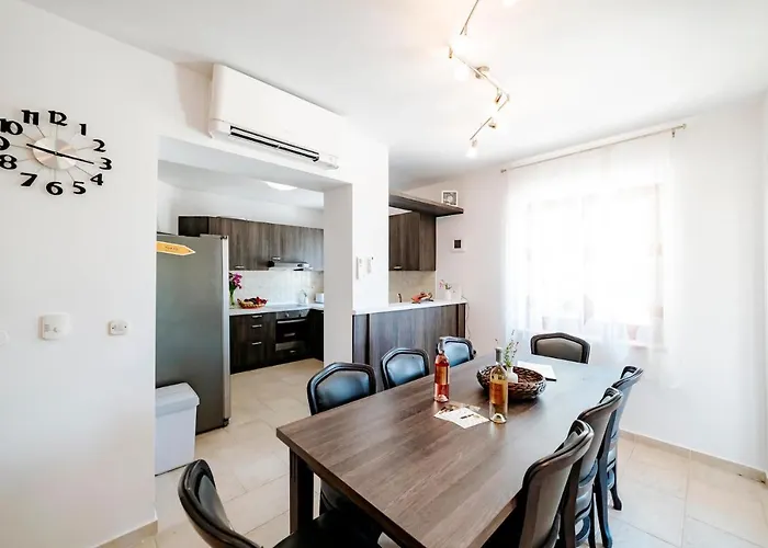 Alma Mit Privatem Saltwater Pool Višnjan